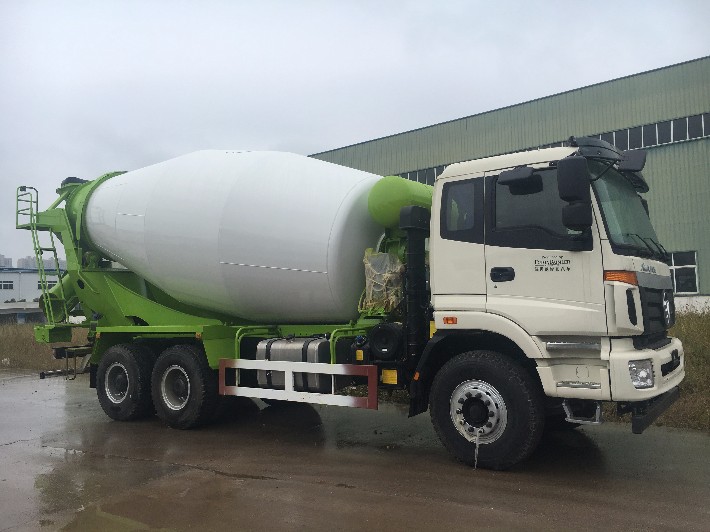 購買小型混凝土攪拌車時的注意事項